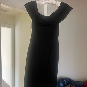Aritizia NWT black dress !